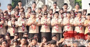 Wabup Mimik Pimpin Ziarah Makam Pahlawan, Teguhkan Semangat Pengabdian di Hari Pramuka ke-65